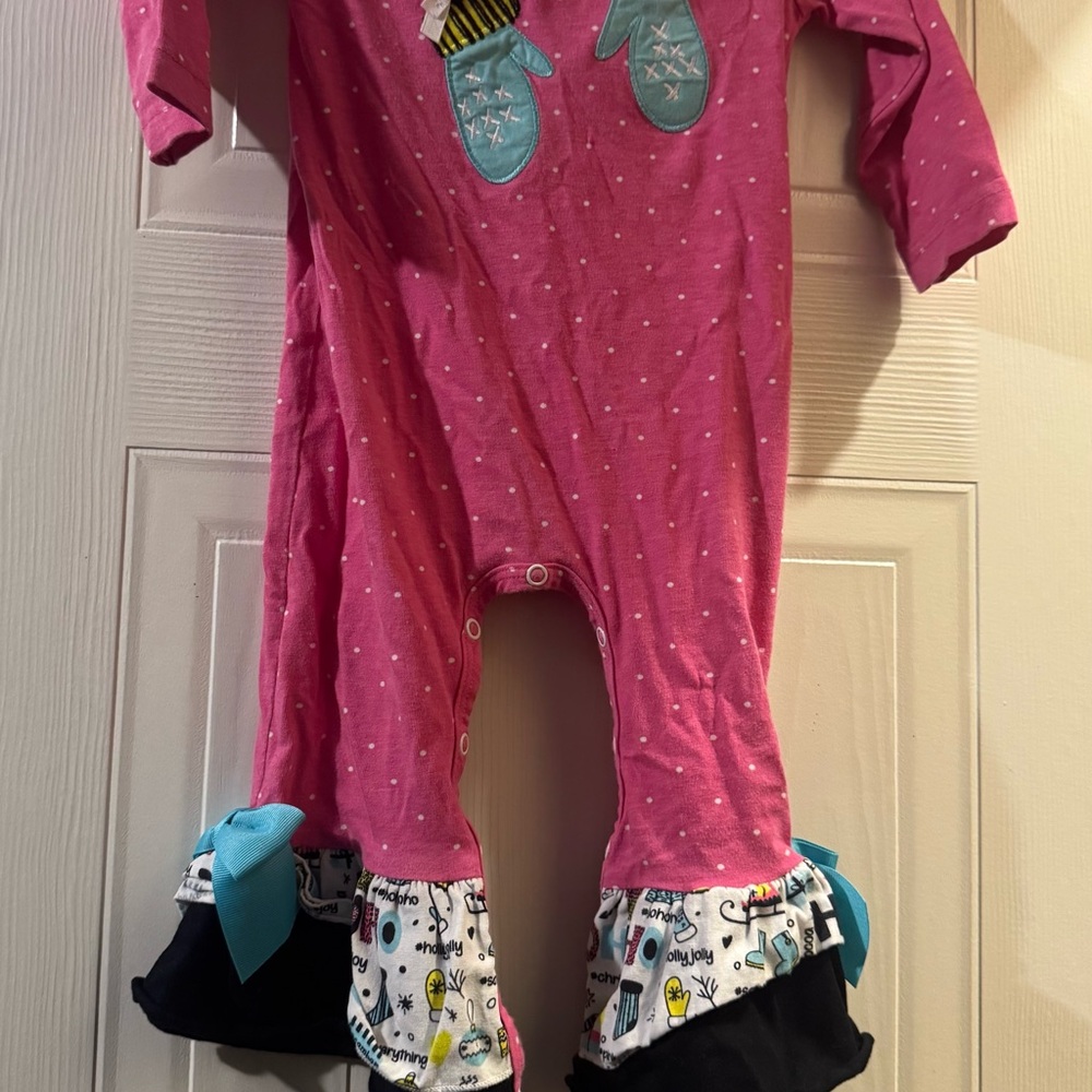 RicRac mittens romper